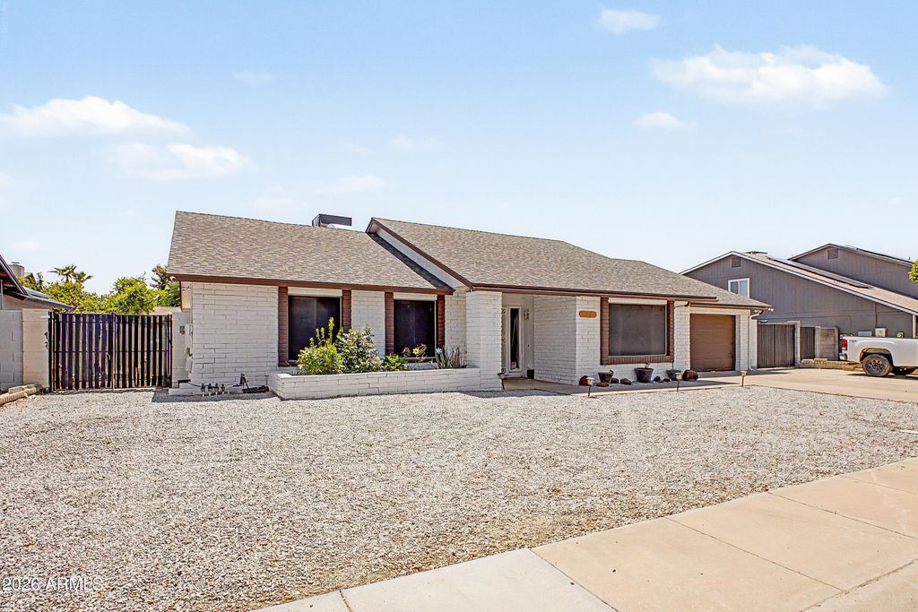 6231 W RIVIERA Drive, Glendale, AZ 85304 — photo 2