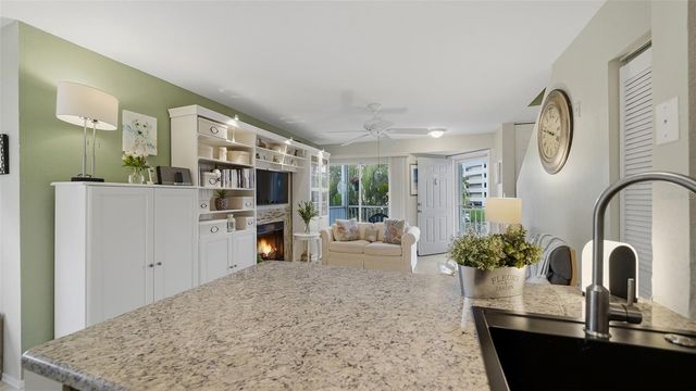 850 S TAMIAMI TRAIL 521, Sarasota, FL 34236