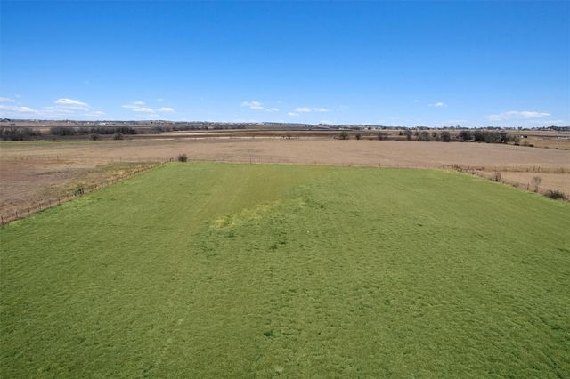 365 County Road 153, Georgetown, TX 78626