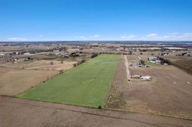365 County Road 153, Georgetown, TX 78626