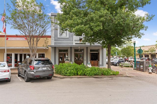 365 County Road 153, Georgetown, TX 78626