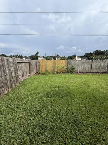 21506 Rose Mill Drive, Kingwood, TX 77339