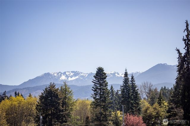 817 W 13th Street, Port Angeles, WA 98363