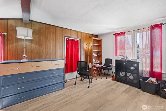 817 W 13th Street, Port Angeles, WA 98363
