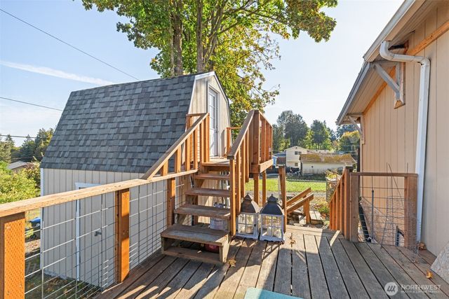 817 W 13th Street, Port Angeles, WA 98363