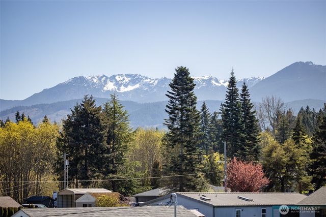 817 W 13th Street, Port Angeles, WA 98363