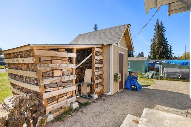 817 W 13th Street, Port Angeles, WA 98363