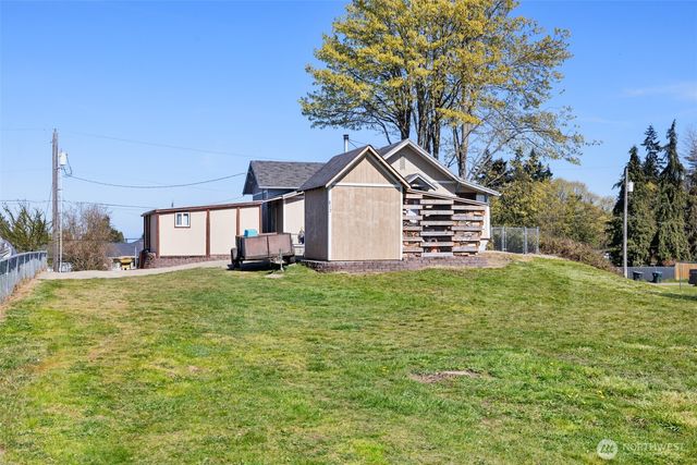 817 W 13th Street, Port Angeles, WA 98363