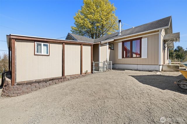 817 W 13th Street, Port Angeles, WA 98363