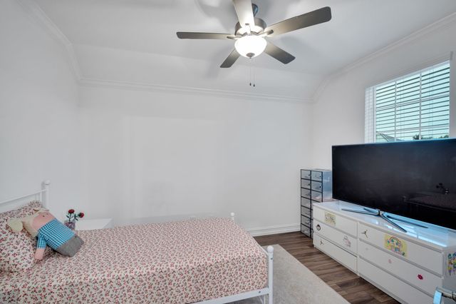 740 Brozgold Avenue, Midlothian, TX 76065