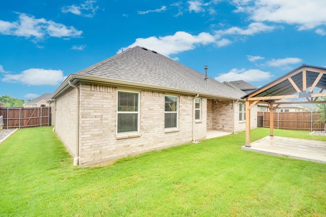 740 Brozgold Avenue, Midlothian, TX 76065