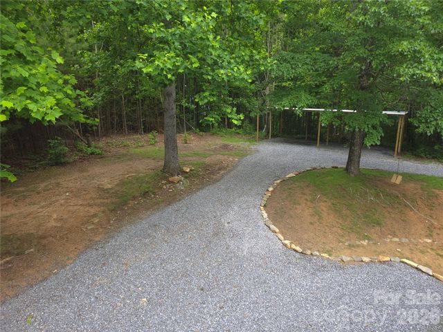 826 Shumont Road, Black Mountain, NC 28711