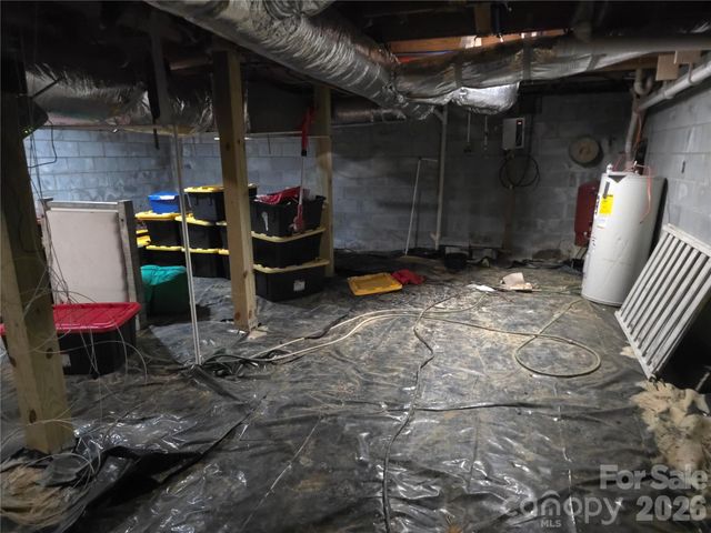 826 Shumont Road, Black Mountain, NC 28711