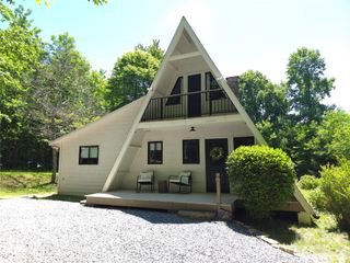 826 Shumont Road, Black Mountain, NC 28711