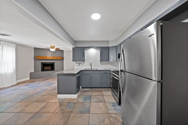 1510 Ravenwood Drive, Arlington, TX 76013