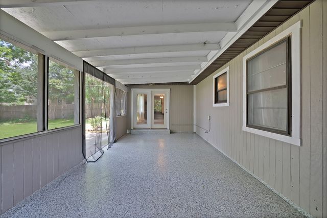 1510 Ravenwood Drive, Arlington, TX 76013