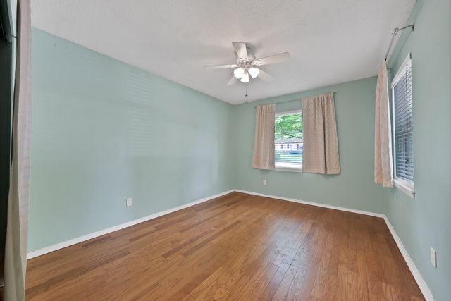 1510 Ravenwood Drive, Arlington, TX 76013