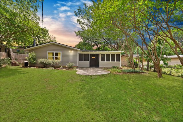 1510 Ravenwood Drive, Arlington, TX 76013