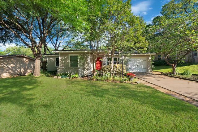 1510 Ravenwood Drive, Arlington, TX 76013
