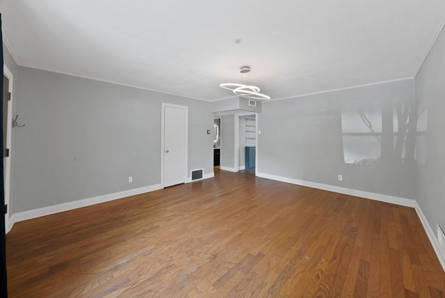 1510 Ravenwood Drive, Arlington, TX 76013
