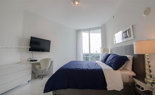 15901 Collins Ave 1005, Sunny Isles Beach, FL 33160