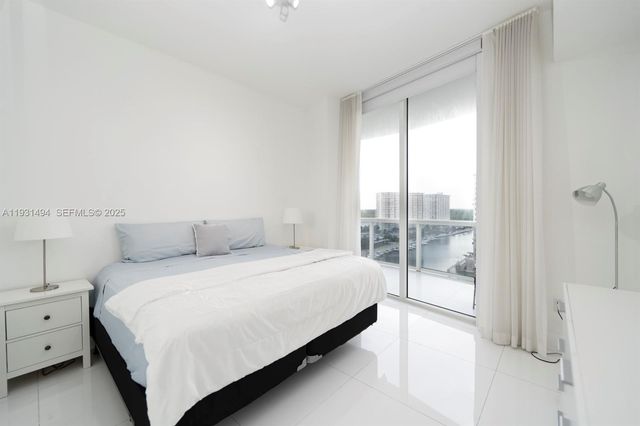 15901 Collins Ave 1005, Sunny Isles Beach, FL 33160