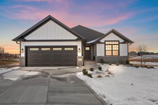 13973 Blue Sky Court, St. John, IN 46373