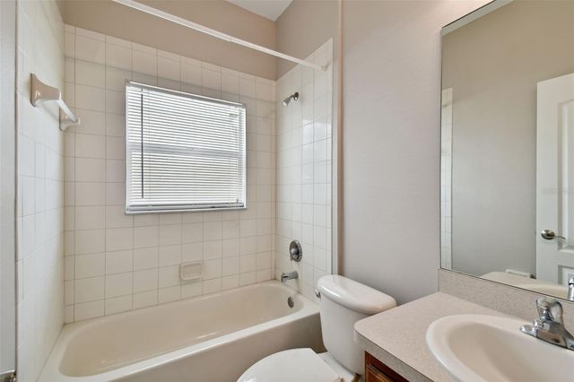 20168 BAY CEDAR AVENUE, Tampa, FL 33647