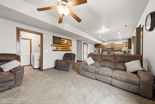 3250 N Durrow LOOP, Post Falls, ID 83854