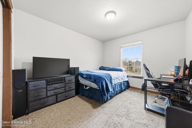 3250 N Durrow LOOP, Post Falls, ID 83854