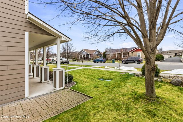 3250 N Durrow LOOP, Post Falls, ID 83854