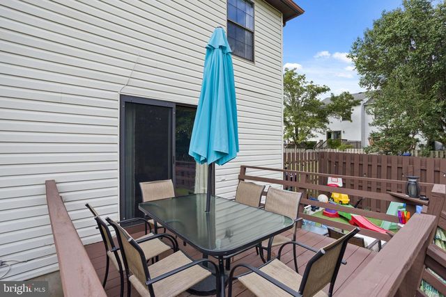 10 ROBERTS CT, Bordentown, NJ 08505