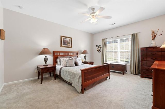563 Sawnee Corners Drive, Cumming, GA 30040