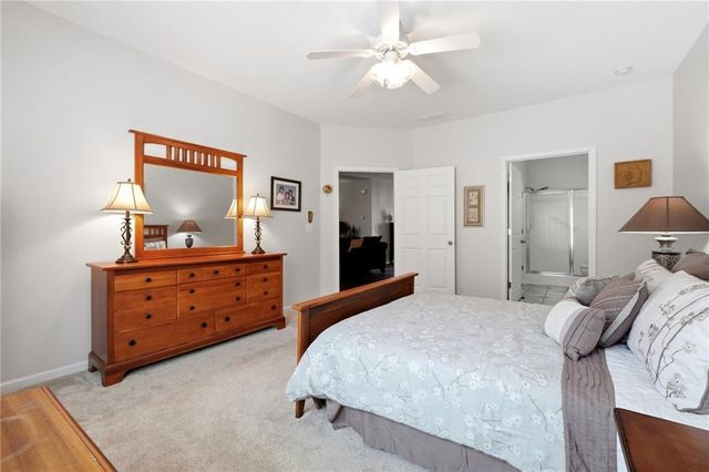 563 Sawnee Corners Drive, Cumming, GA 30040