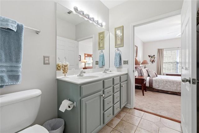 563 Sawnee Corners Drive, Cumming, GA 30040
