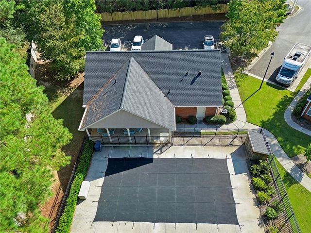 563 Sawnee Corners Drive, Cumming, GA 30040