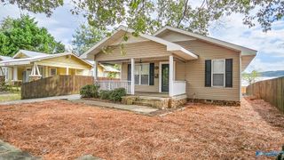 1629 S Gunter Avenue SE, Guntersville, AL 35976