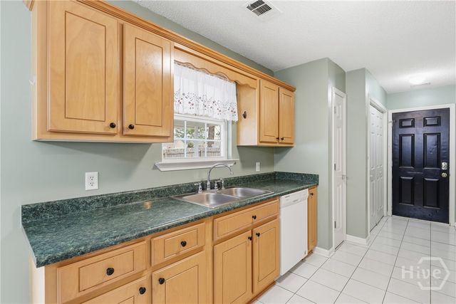 10 Michelle Court, Rincon, GA 31326