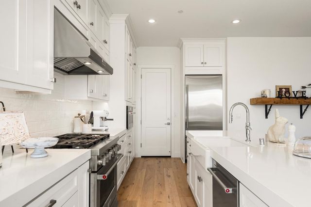 4279 Eagle View Way, Folsom, CA 95630