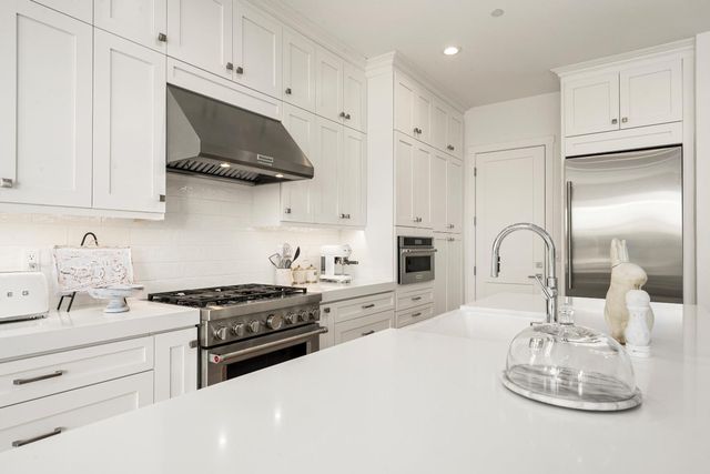 4279 Eagle View Way, Folsom, CA 95630