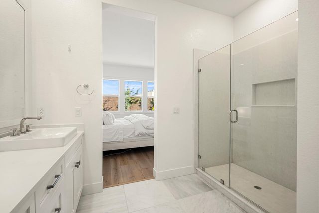 4279 Eagle View Way, Folsom, CA 95630