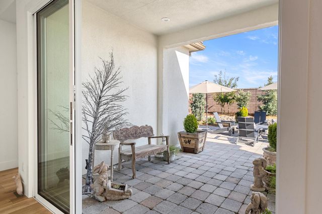 4279 Eagle View Way, Folsom, CA 95630