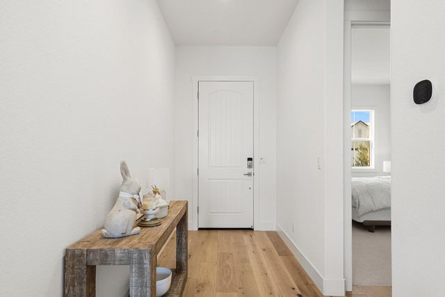 4279 Eagle View Way, Folsom, CA 95630