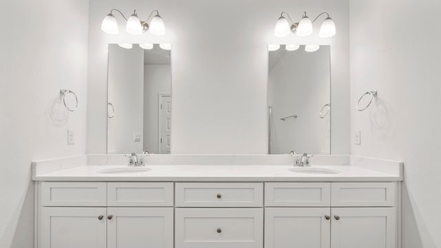 16 Gray Owl Drive, Freeport, FL 32439