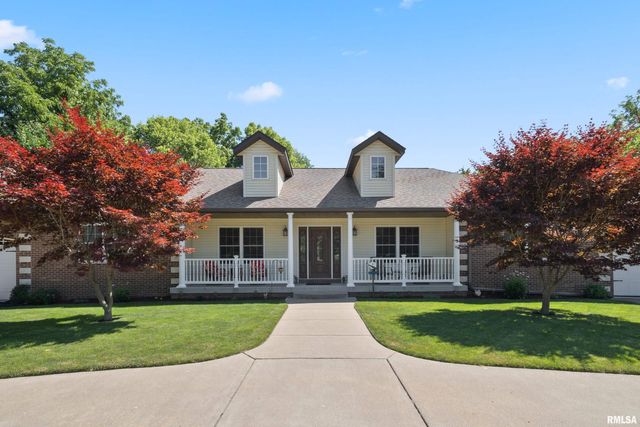 627 10TH Avenue, Silvis, IL 61282