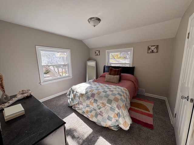 4032 N 42nd STREET, Milwaukee, WI 53216