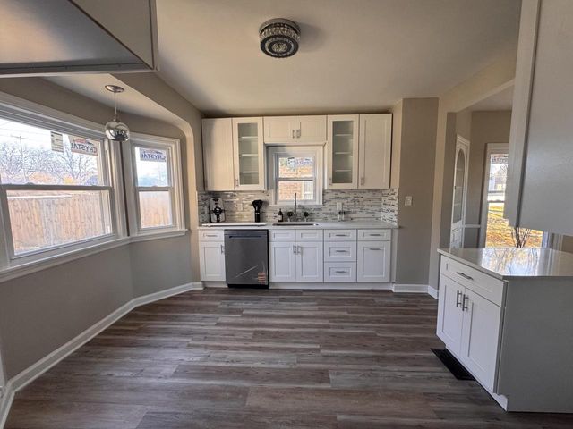 4032 N 42nd STREET, Milwaukee, WI 53216