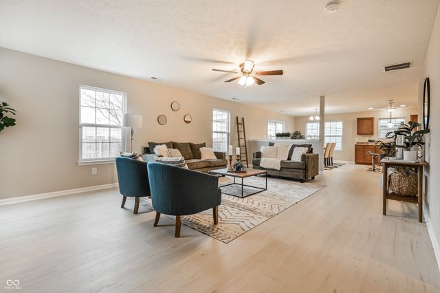 15253 Brantley Lane, Noblesville, IN 46060