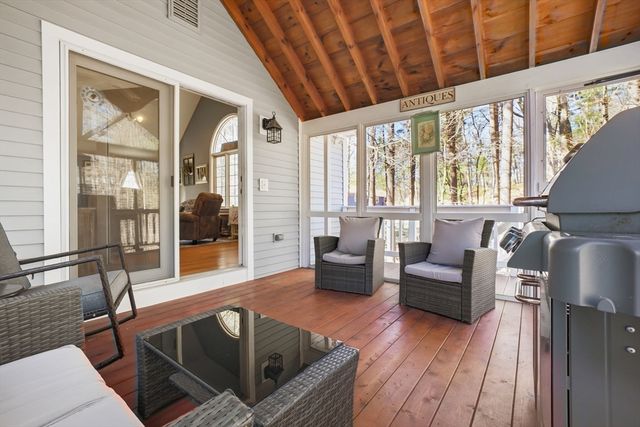 2 Tiger Row, Georgetown, MA 01833