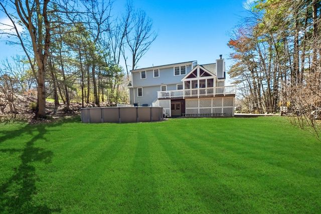 2 Tiger Row, Georgetown, MA 01833